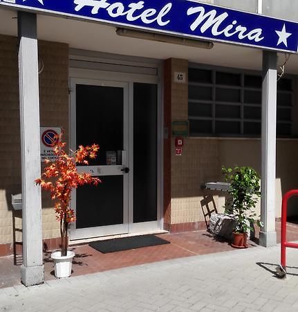 וארסה Hotel Mira מראה חיצוני תמונה
