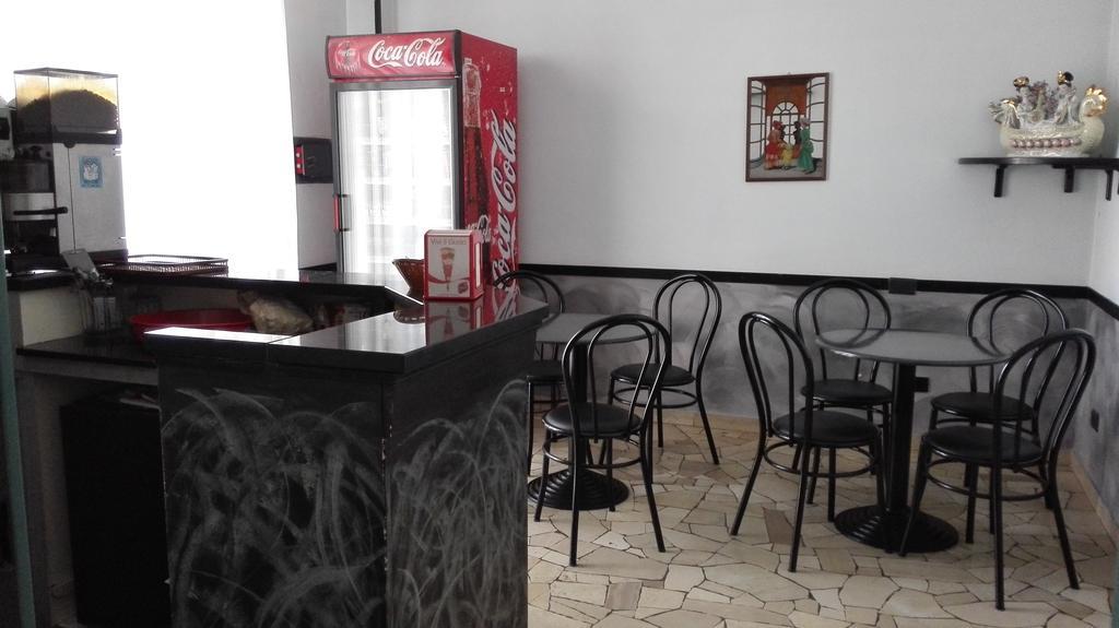 וארסה Hotel Mira מראה חיצוני תמונה