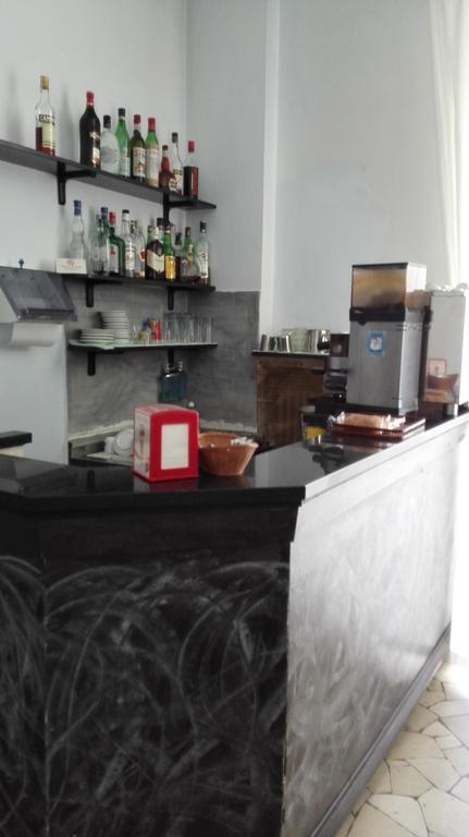 וארסה Hotel Mira מראה חיצוני תמונה
