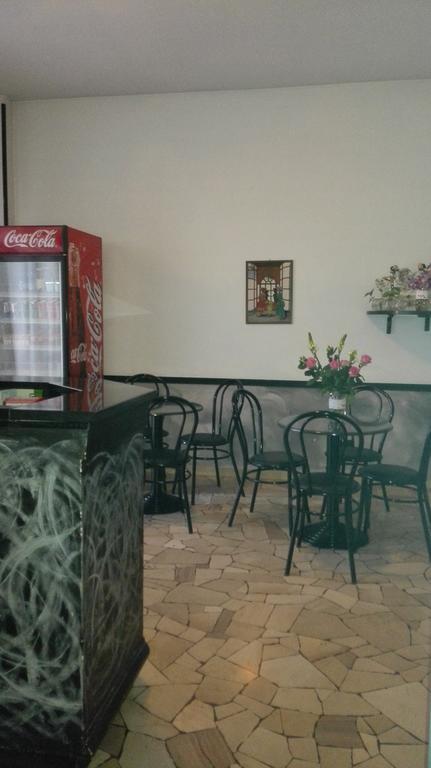וארסה Hotel Mira מראה חיצוני תמונה