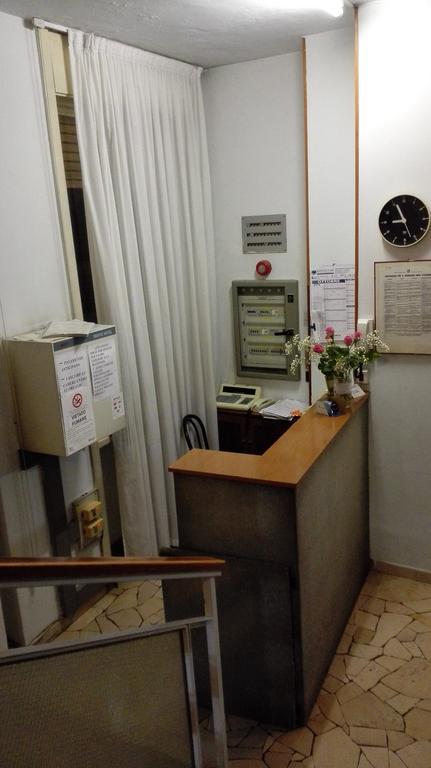 וארסה Hotel Mira מראה חיצוני תמונה